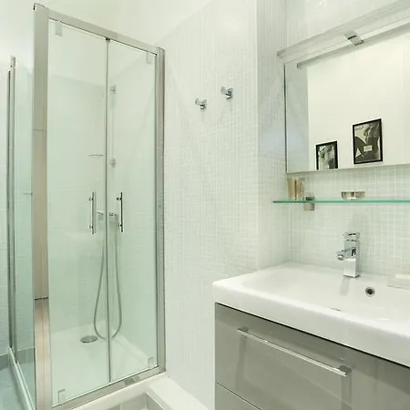 Daire Ecrin, Duplex A Montparnasse *